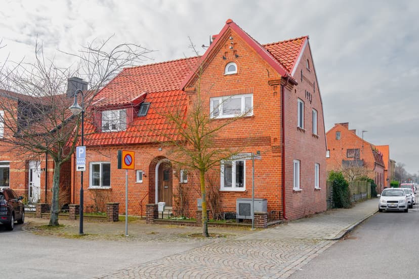 Söderslättsgatan 43, Trelleborg - فيلا ساحرة بموقع مركزي وإمكانيات رائعة!