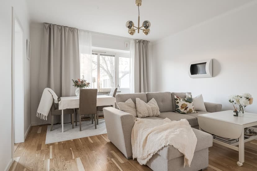 Bryggargatan 9A, Sandviken - شقة تم تجديدها بالكامل وأنيقة بغرفة نوم ونصف مع شرفة مواجهة للغرب ومشمسة مباشرة في المركز